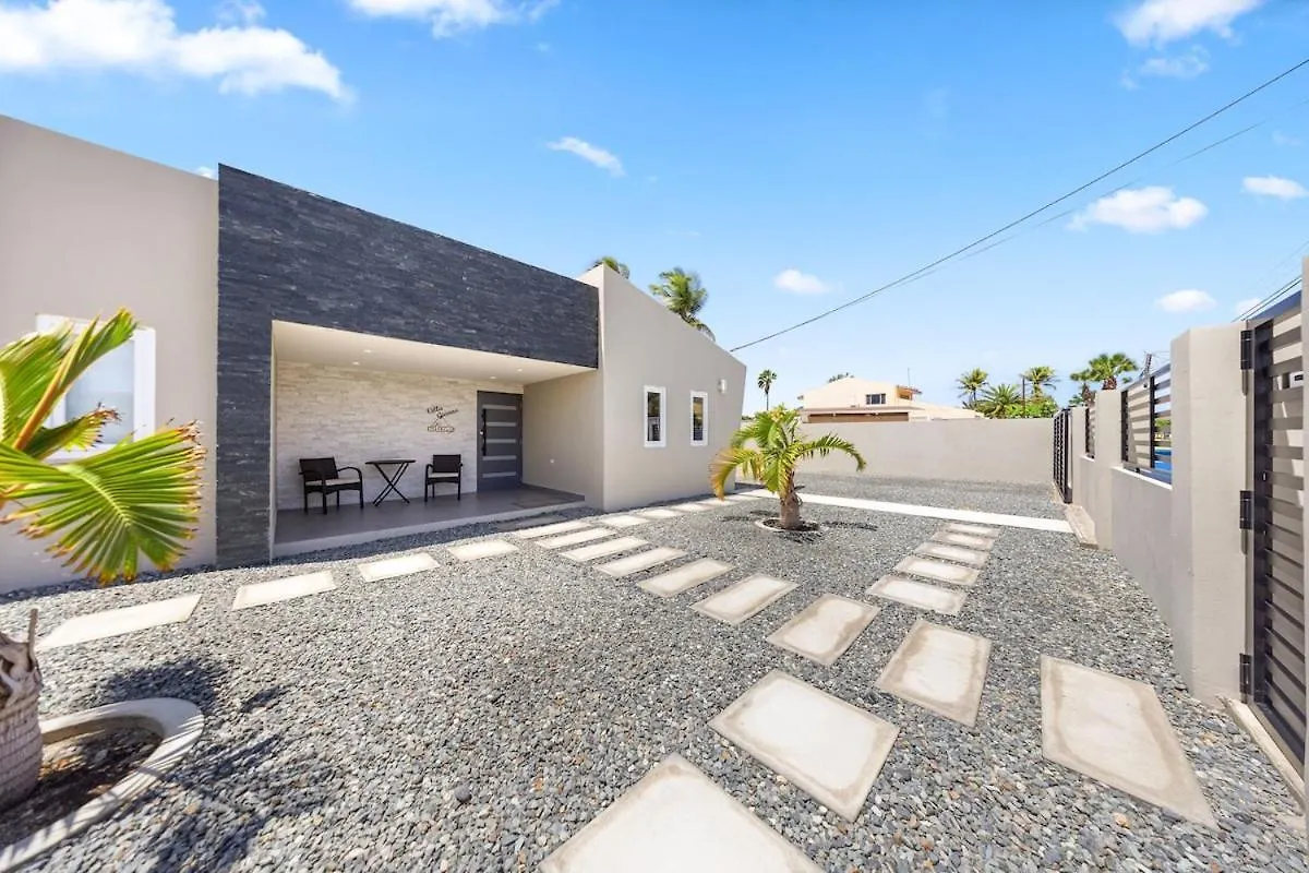 Villa Gianna by Bocobay 3min walk to Палм Бич 0*,  Аруба