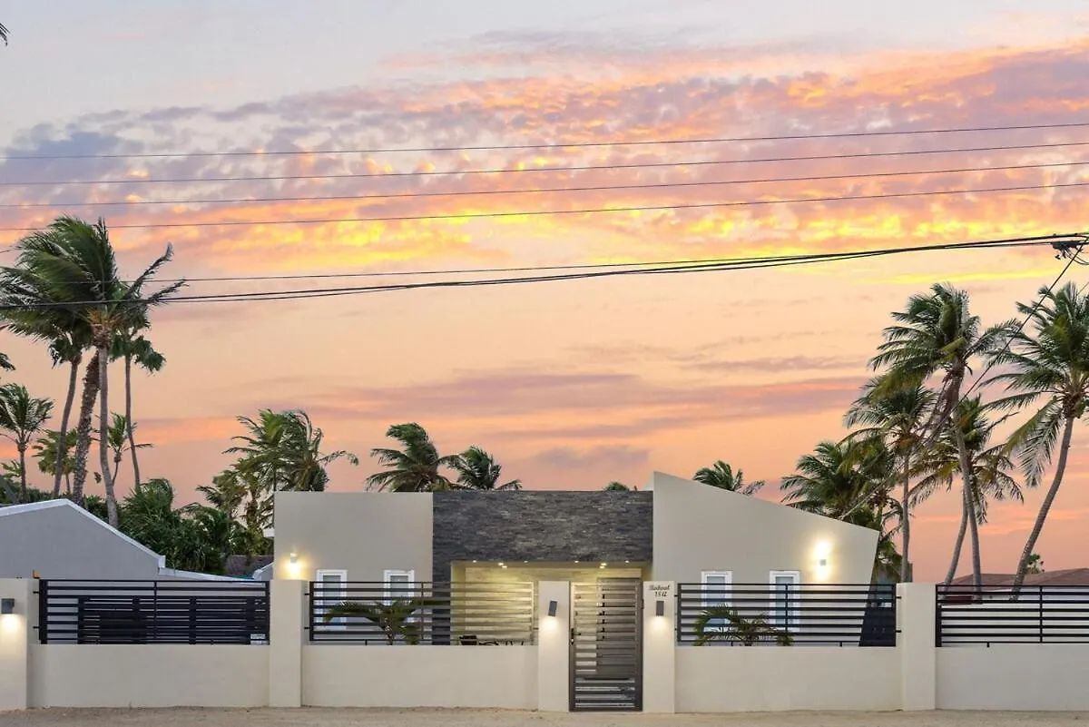 Villa Gianna by Bocobay 3min walk to Палм Бич Апартаменты