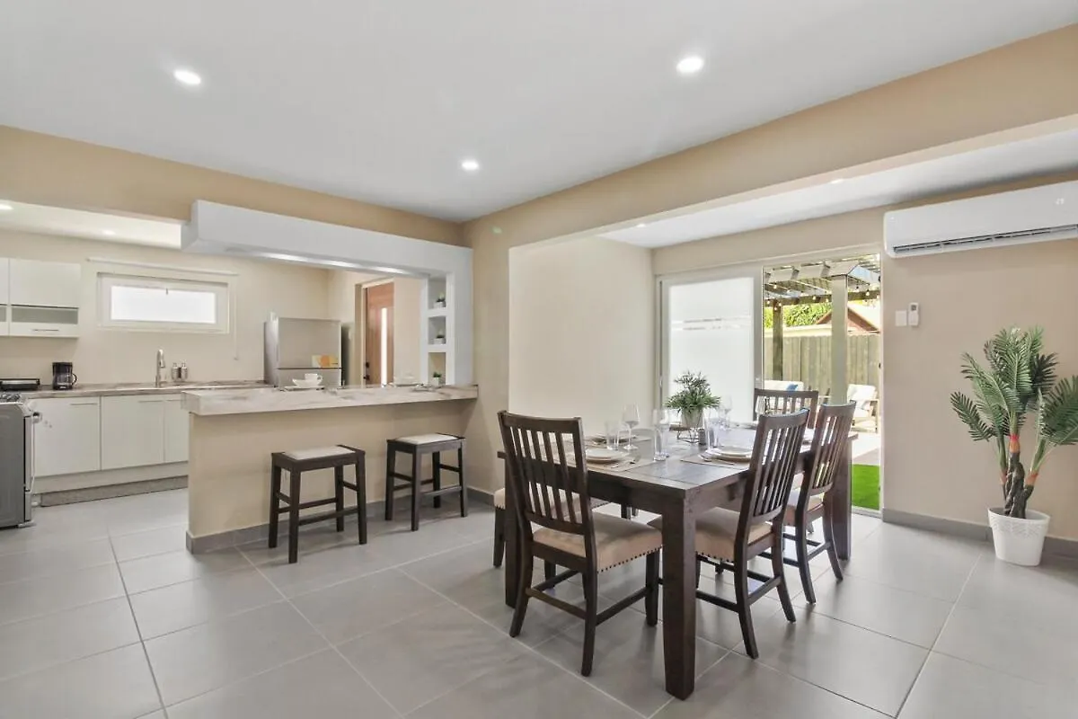 公寓 Villa Gianna by Bocobay 3min walk to 棕榈滩 阿鲁巴岛